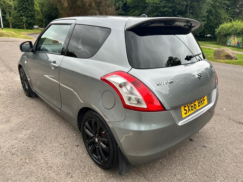 SUZUKI SWIFT