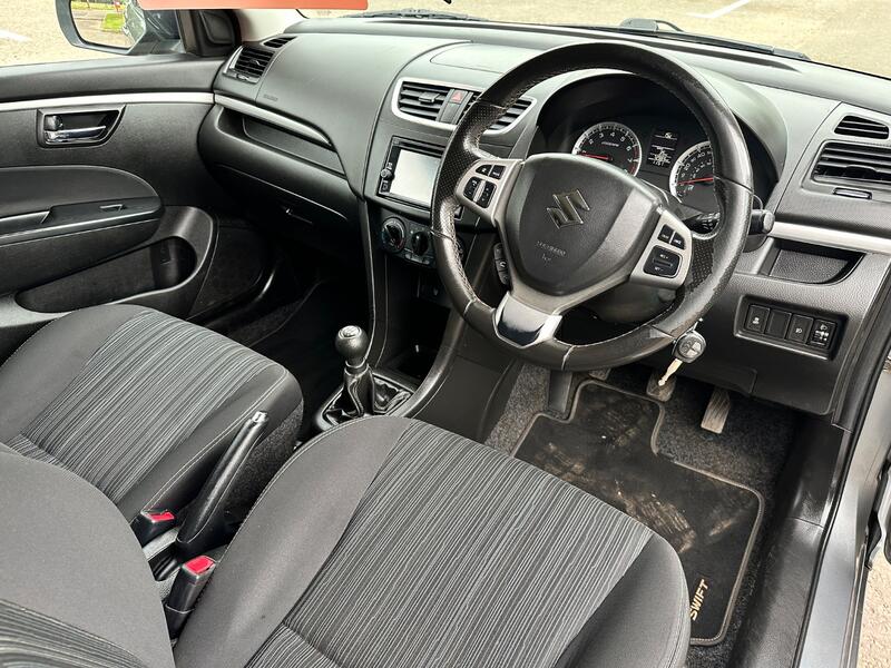 SUZUKI SWIFT