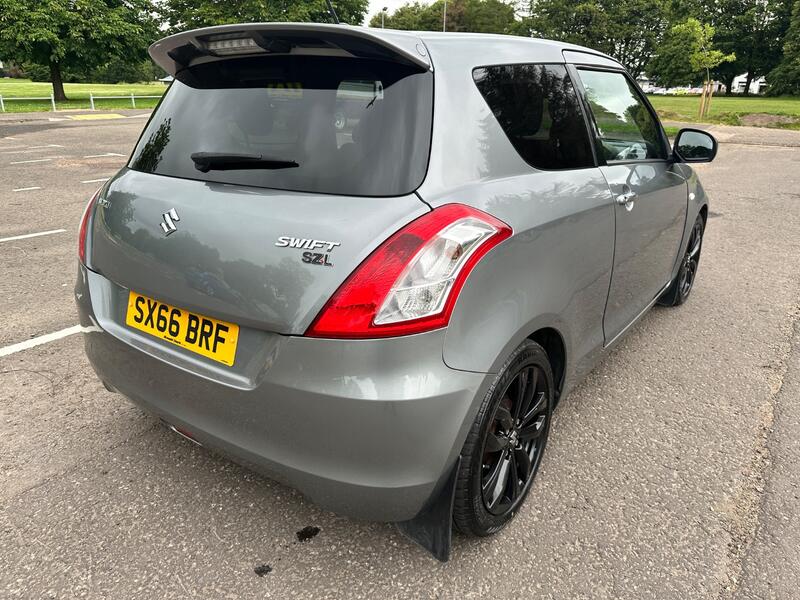 SUZUKI SWIFT