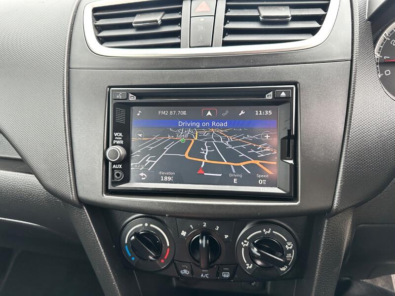 SUZUKI SWIFT