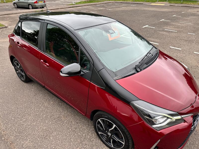 TOYOTA YARIS
