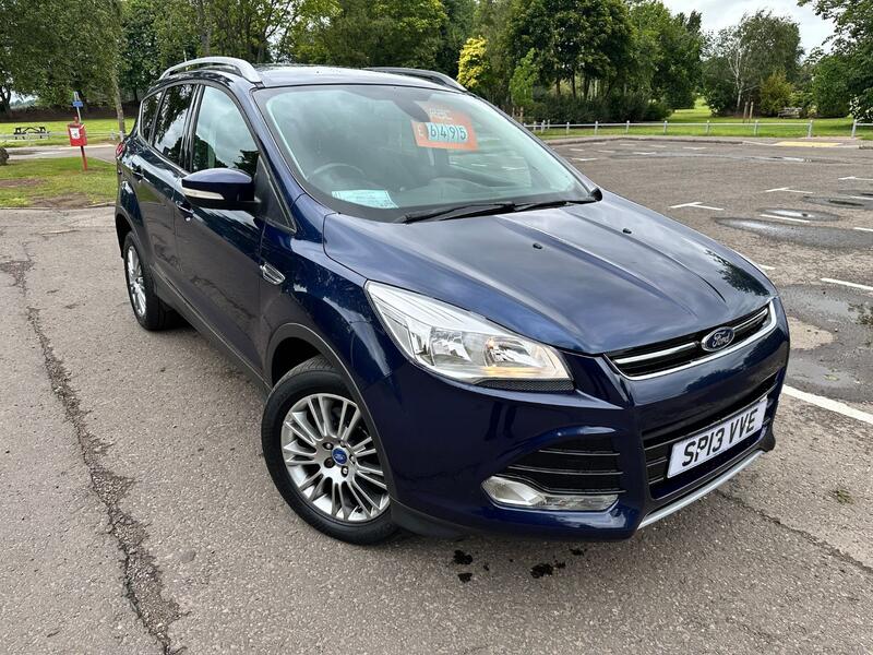 View FORD KUGA 2.0 TDCi Titanium