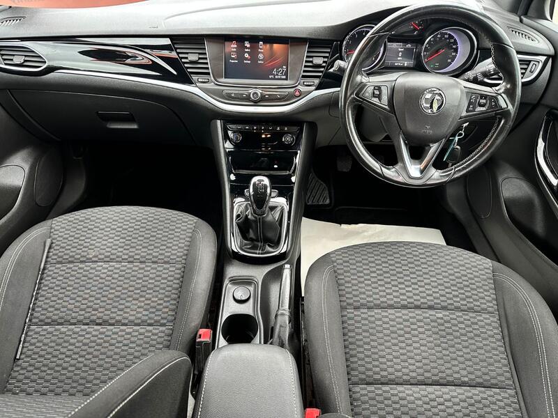 VAUXHALL ASTRA