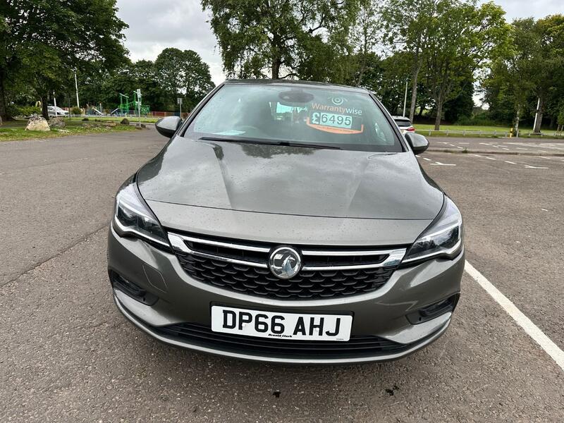 View VAUXHALL ASTRA 1.4 i Turbo SRi