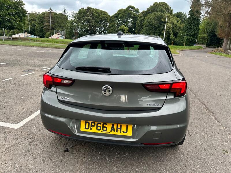 VAUXHALL ASTRA