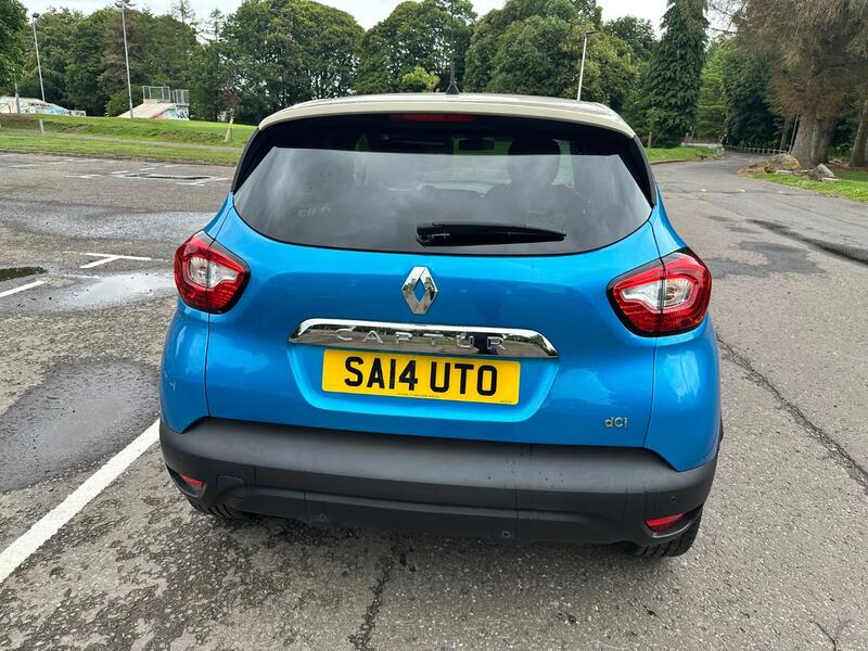 RENAULT CAPTUR