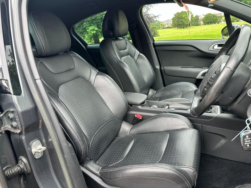 CITROEN DS4