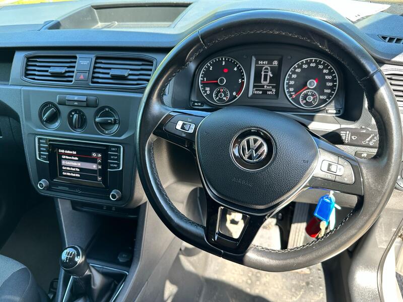VOLKSWAGEN CADDY