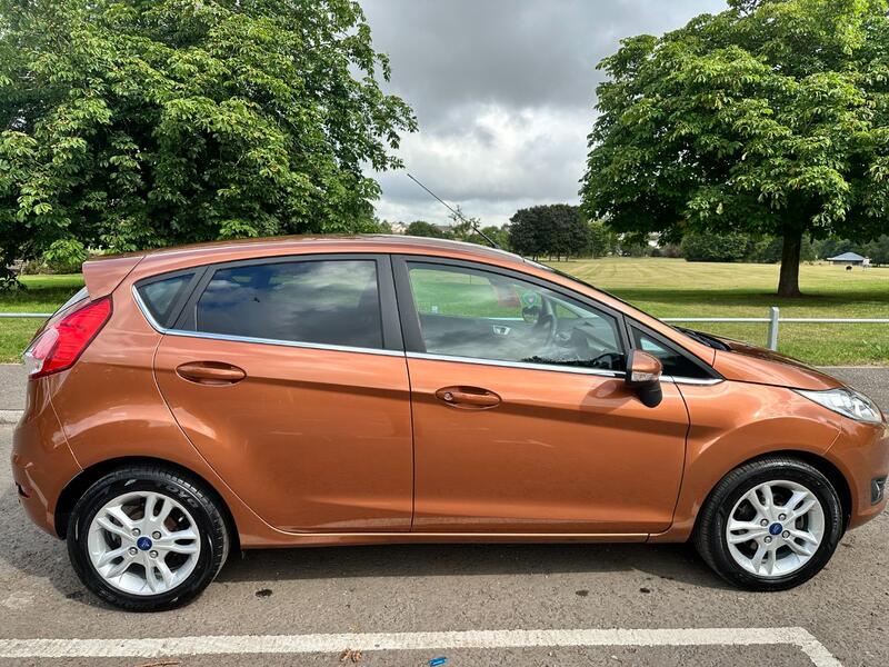 FORD FIESTA