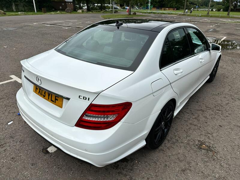 MERCEDES-BENZ C CLASS