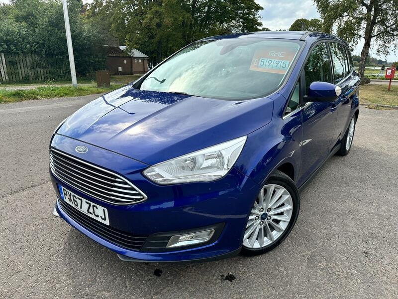 View FORD GRAND C-MAX 1.5 TDCi Titanium