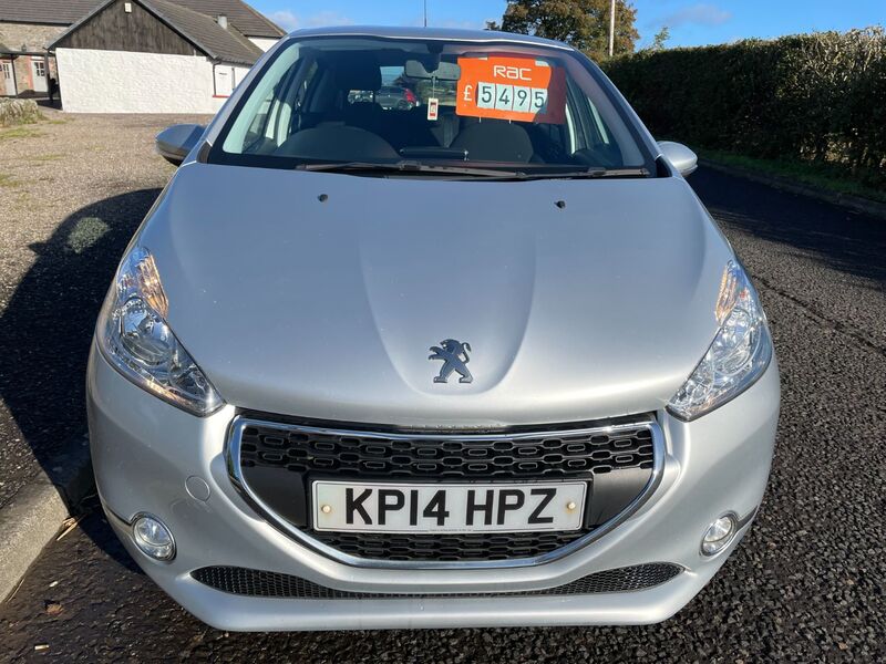 View PEUGEOT 208 E-HDI ACTIVE