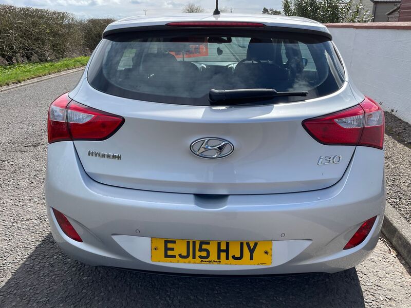 HYUNDAI I30