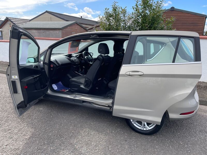 FORD B-MAX