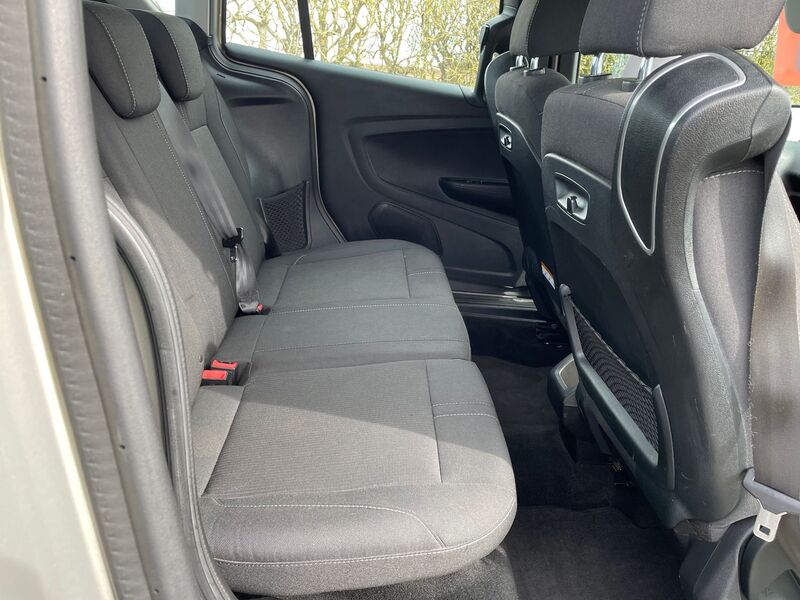 FORD B-MAX