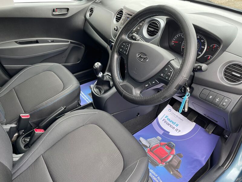 HYUNDAI I10