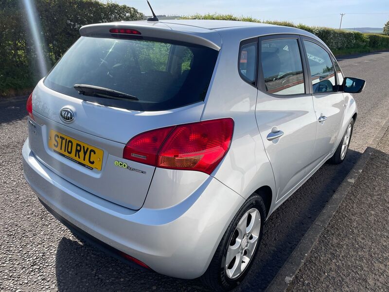 KIA VENGA