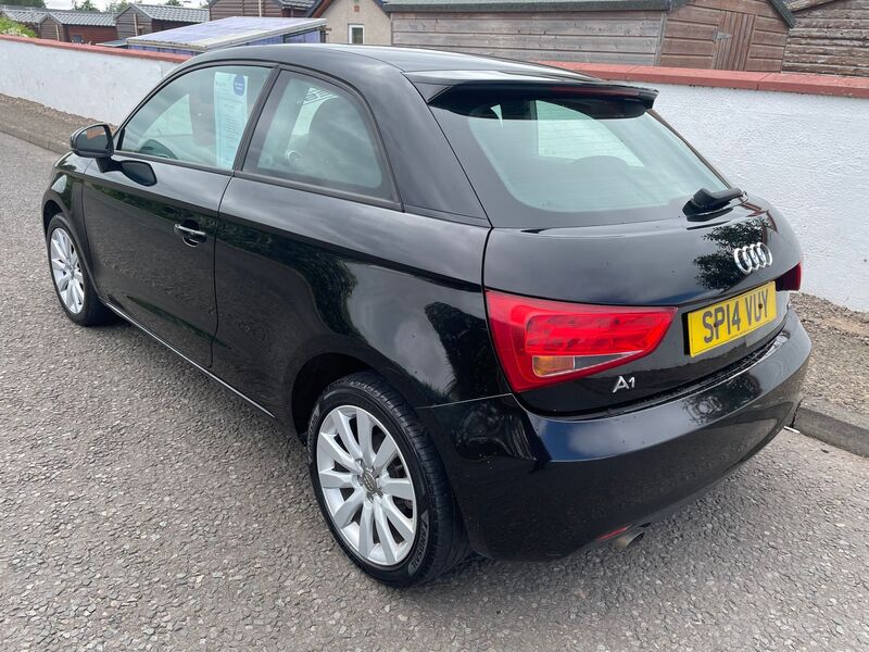 AUDI A1