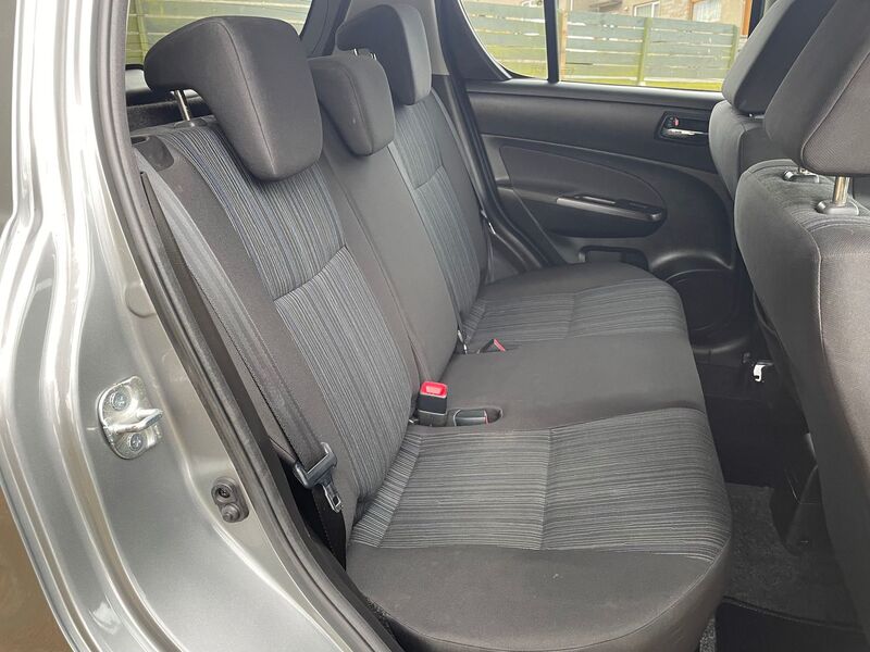 SUZUKI SWIFT