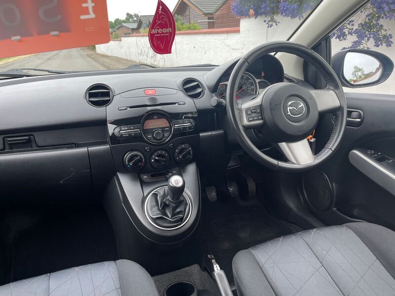 MAZDA MAZDA2