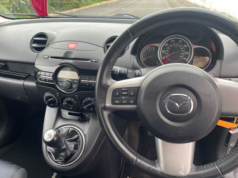 MAZDA MAZDA2