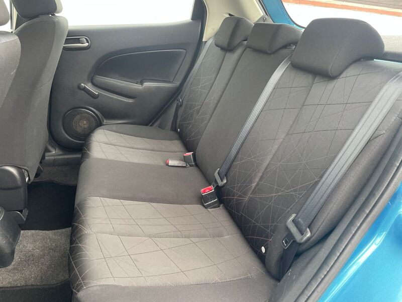 MAZDA MAZDA2