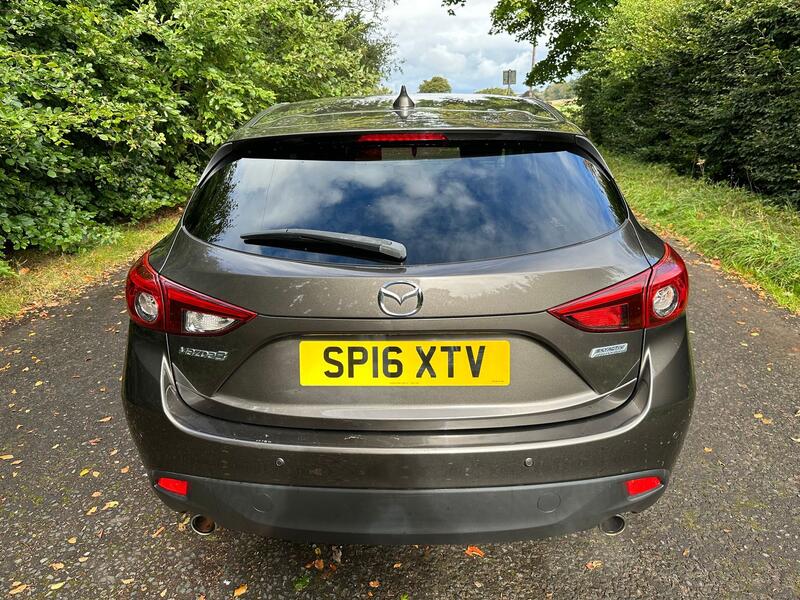 MAZDA MAZDA3