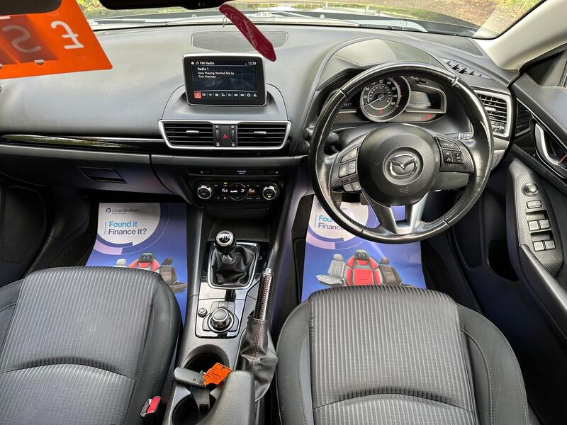 MAZDA MAZDA3