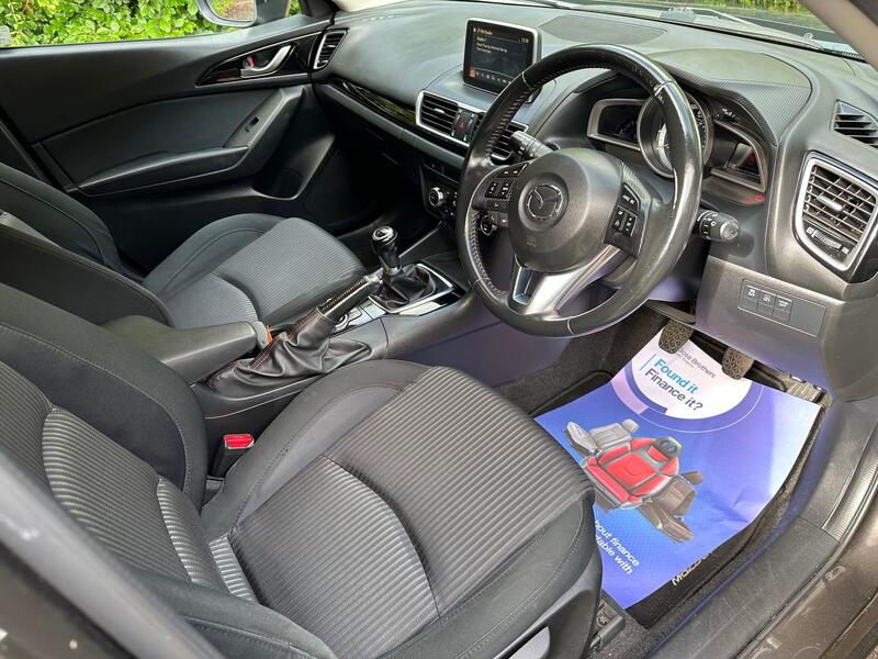 MAZDA MAZDA3