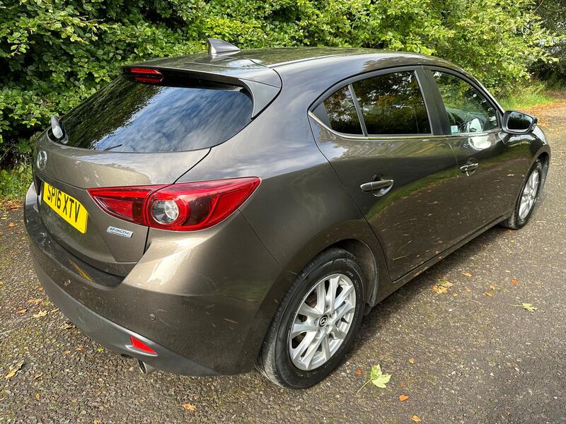 MAZDA MAZDA3