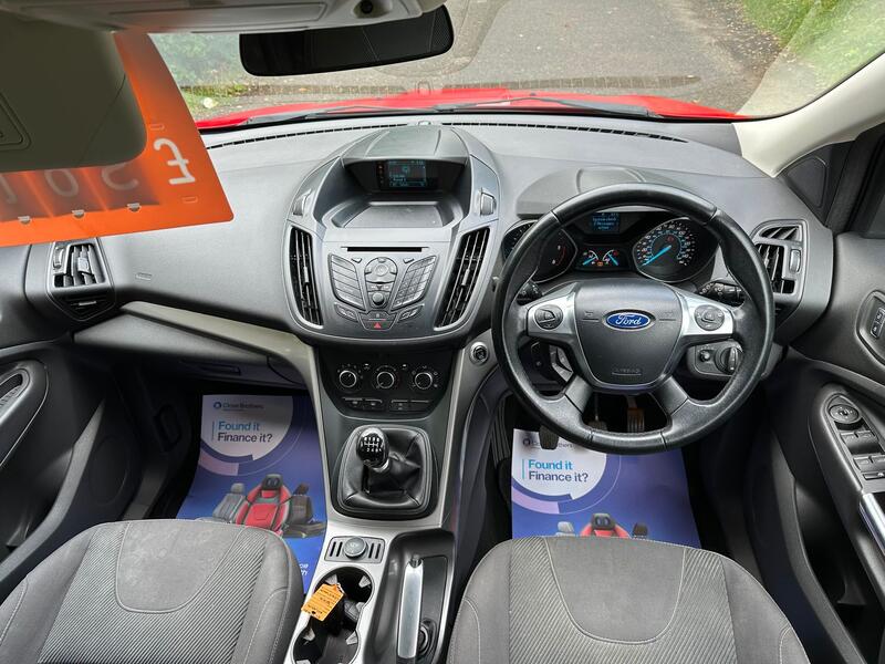 FORD KUGA